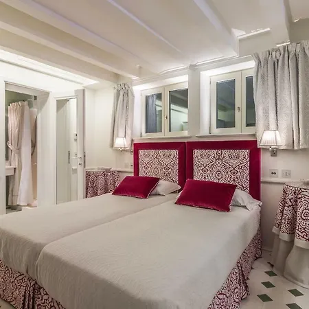 Ca' Dell'ulivo Private Garden