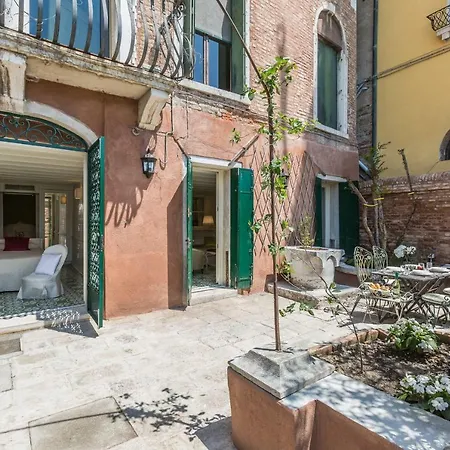 Apartman Ca' Dell'ulivo Private Garden Velence